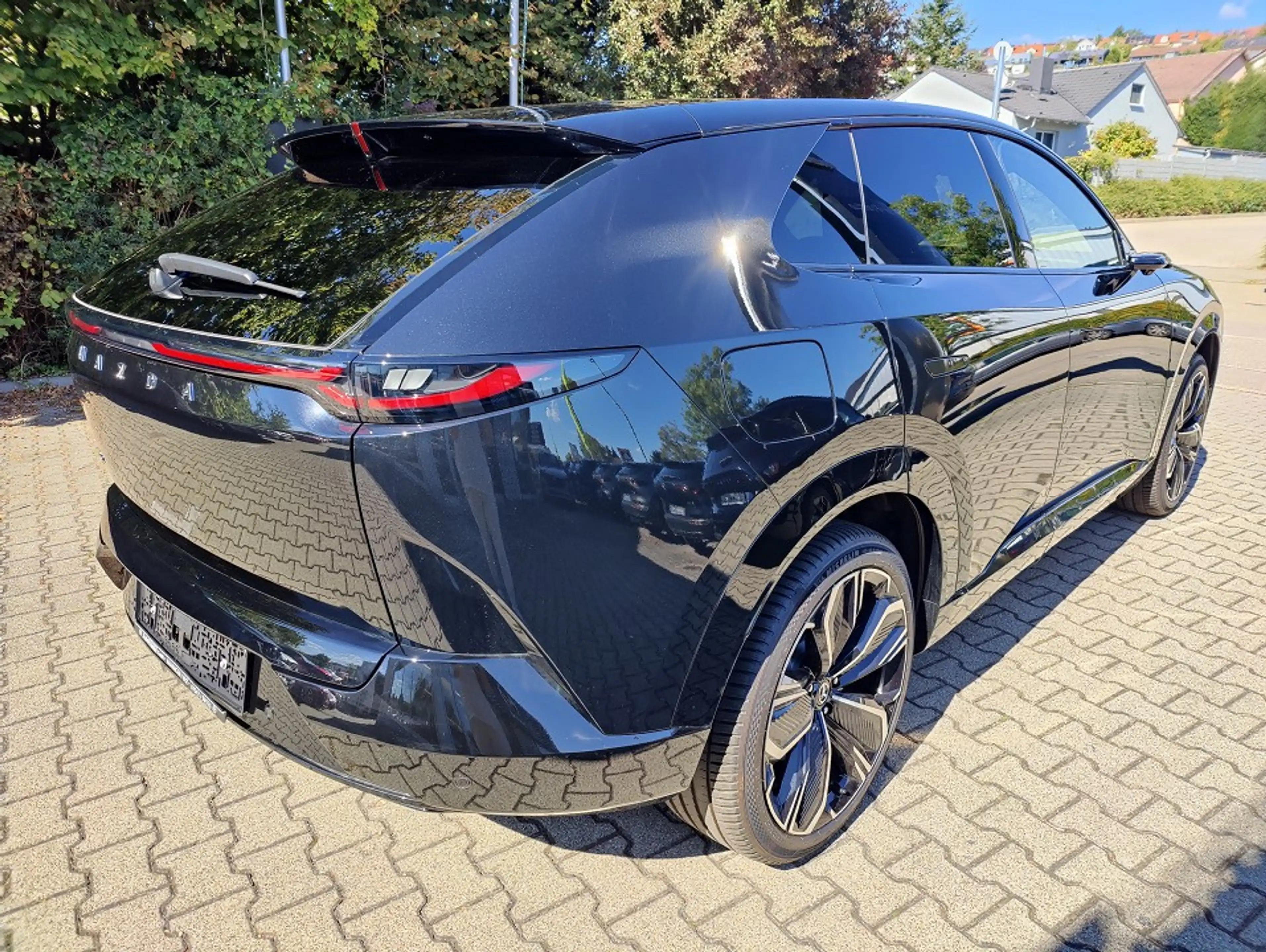 Mazda CX-6e EV 1AT RWD Takumi Plus — photo 5