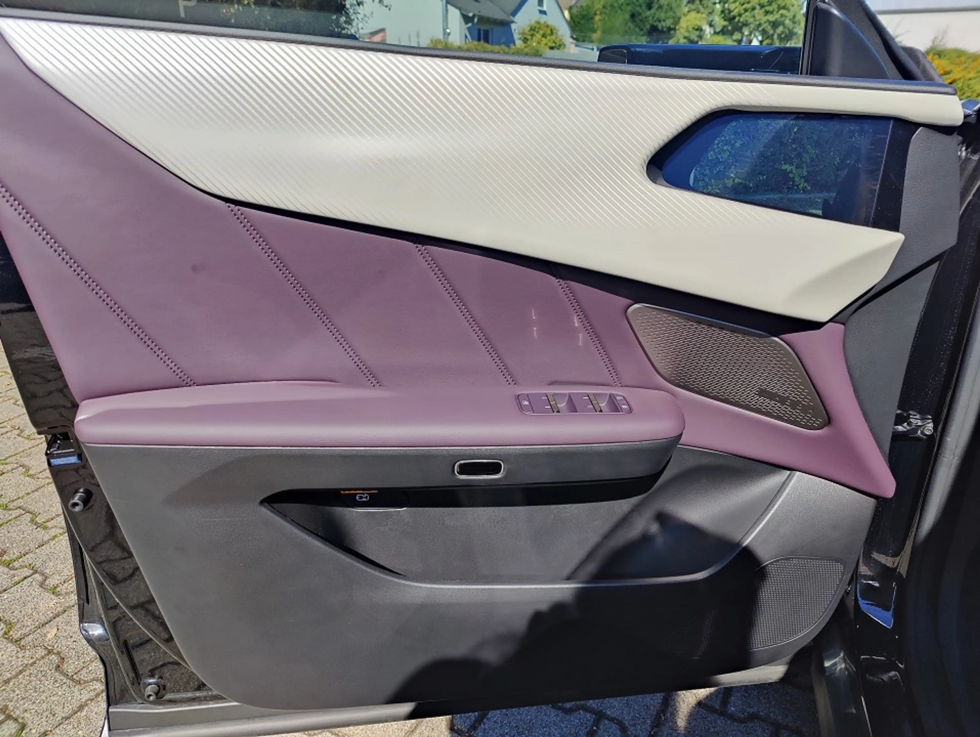 Mazda CX-6e EV 1AT RWD Takumi Plus — photo 13