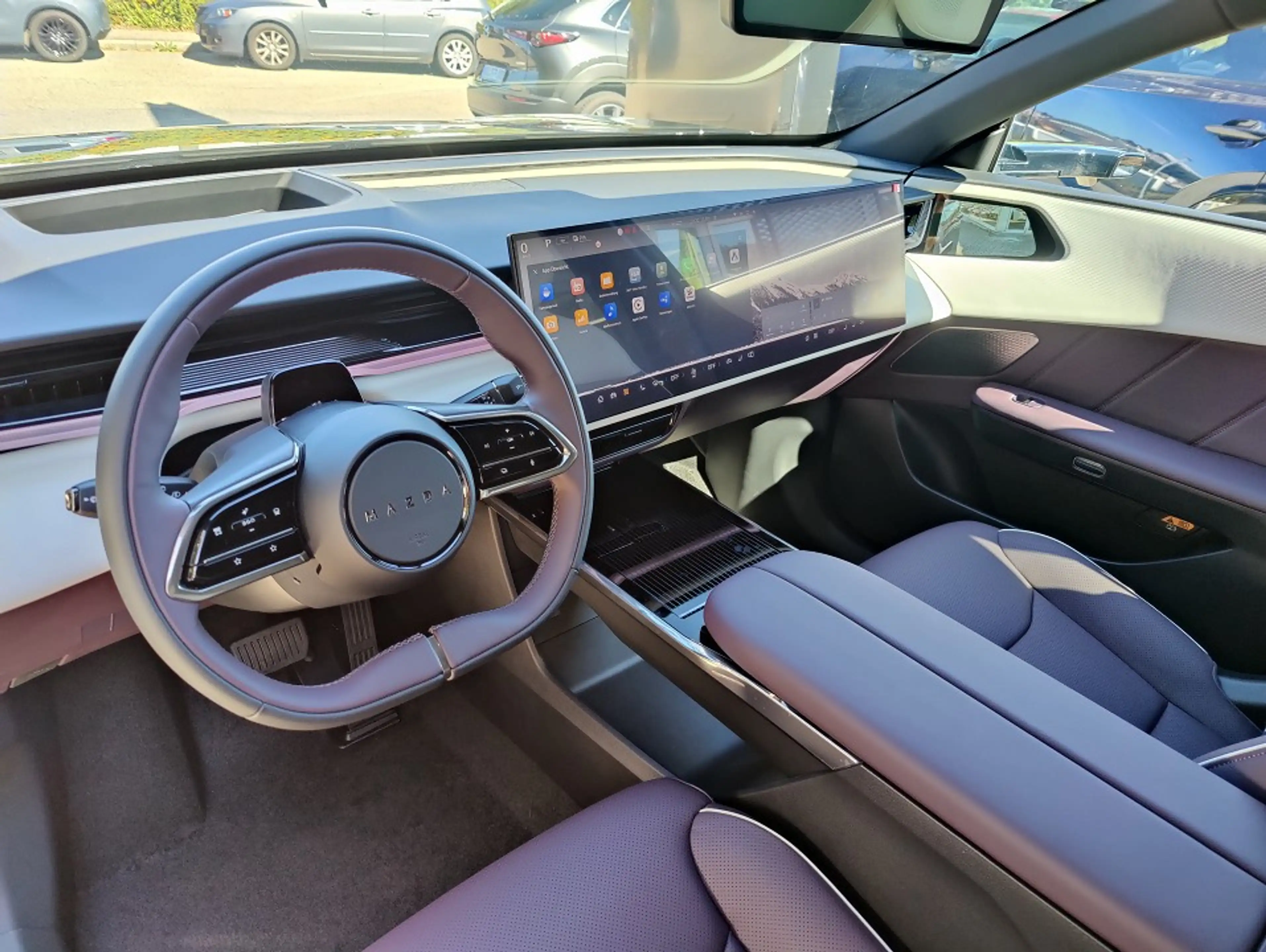 Mazda CX-6e EV 1AT RWD Takumi Plus — photo 11