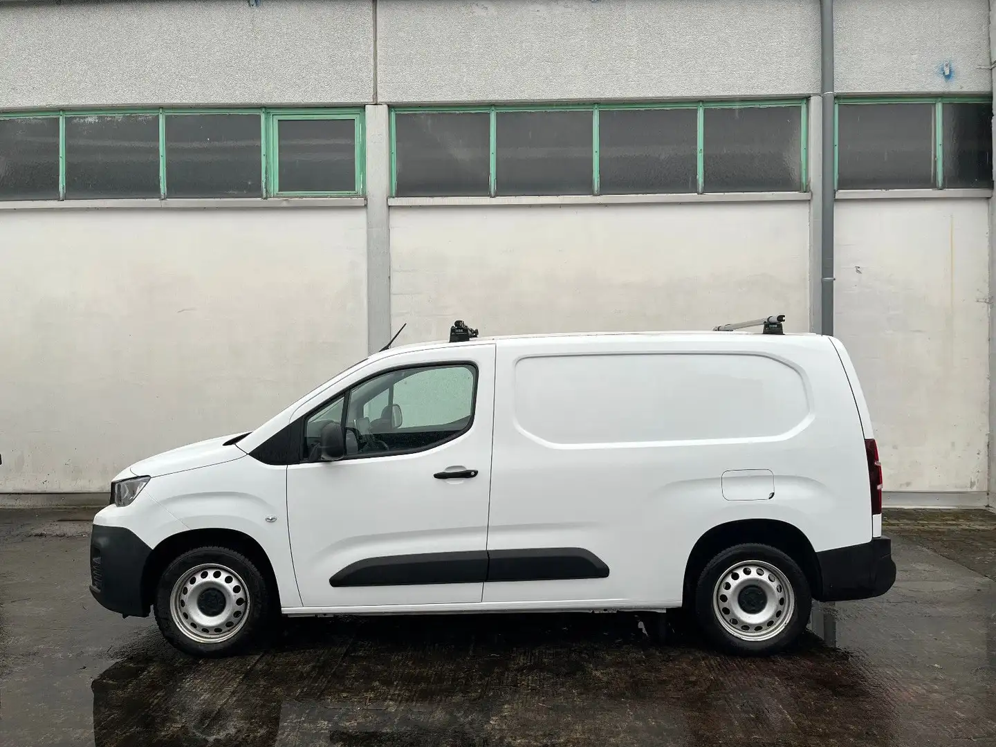 Peugeot Partner Premium L2, Tempomat, Ausbau, Sitzheizun Белый - 2
