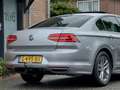 Volkswagen Passat 1.5 TSI AUT7 3X R-LINE PANODAK LEDER NAVI DIGI-DAS Grijs - thumbnail 11