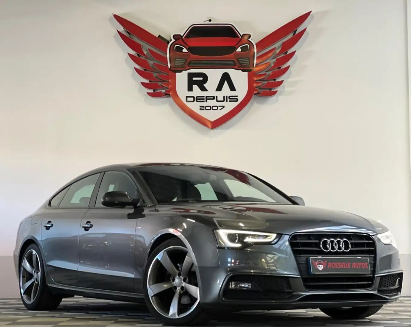 Audi A5 2.0 TDI 190CH QUATTRO S-LINE Grijs - 1