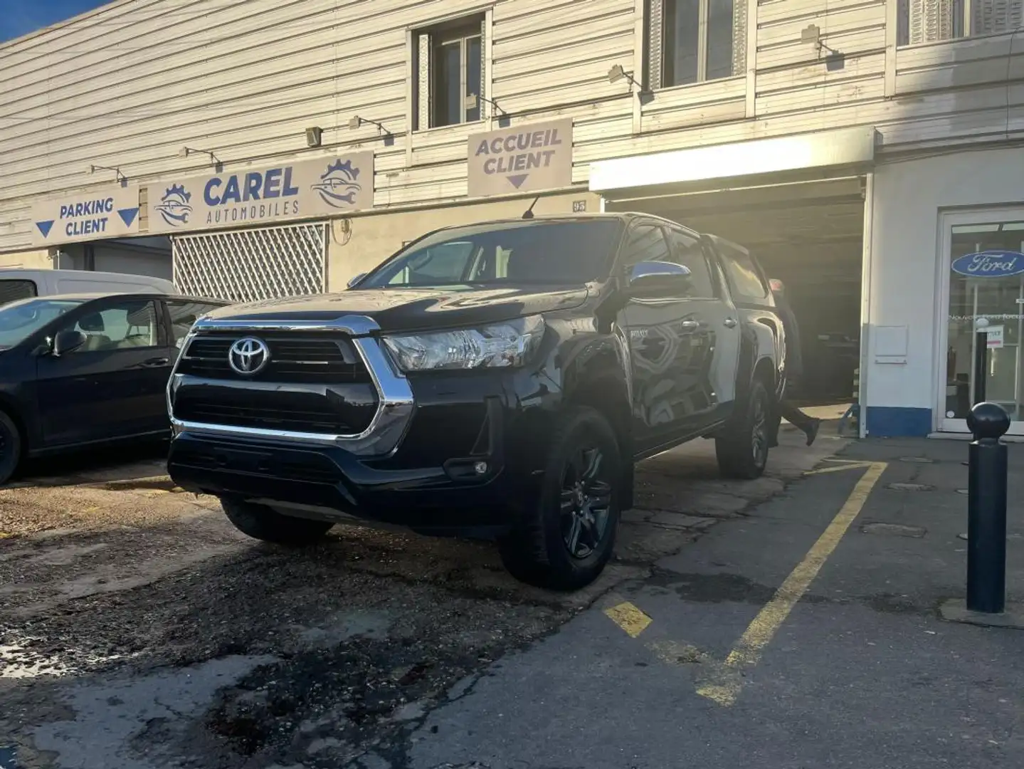 Toyota Hilux IV 4WD 2.4 D-4D 150 DOUBLE CABINE Noir - 1