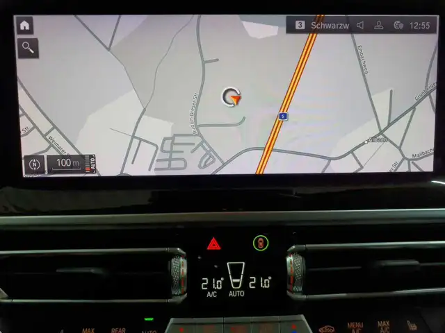 BMW X3 view 12