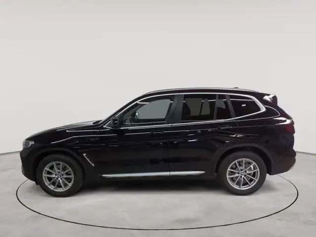 BMW X3 view 6