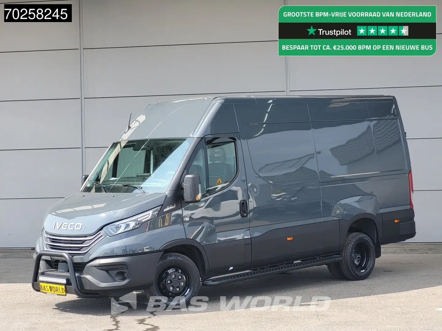 Iveco Daily 35C21 3.0L Automaat Black Edition 2025model L2H2 A Gris - 1