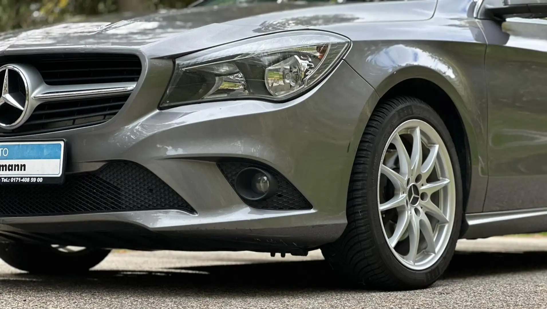 Mercedes-Benz CLA 180 CLA -Klasse CLA 180 CDI / d Gris - 2