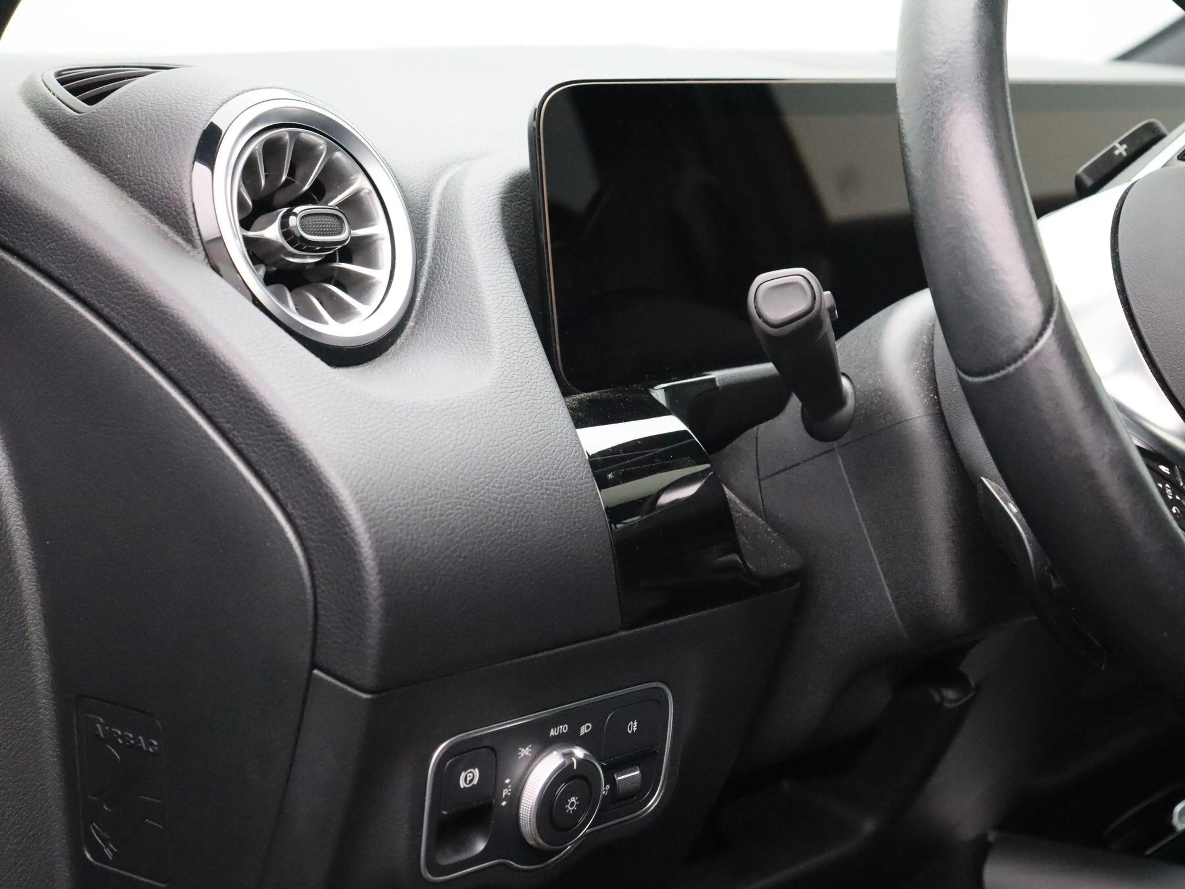 Mercedes-Benz EQA 250 250+ Business Line + CARPLAY + PANORAMISCH DAK + — photo 10