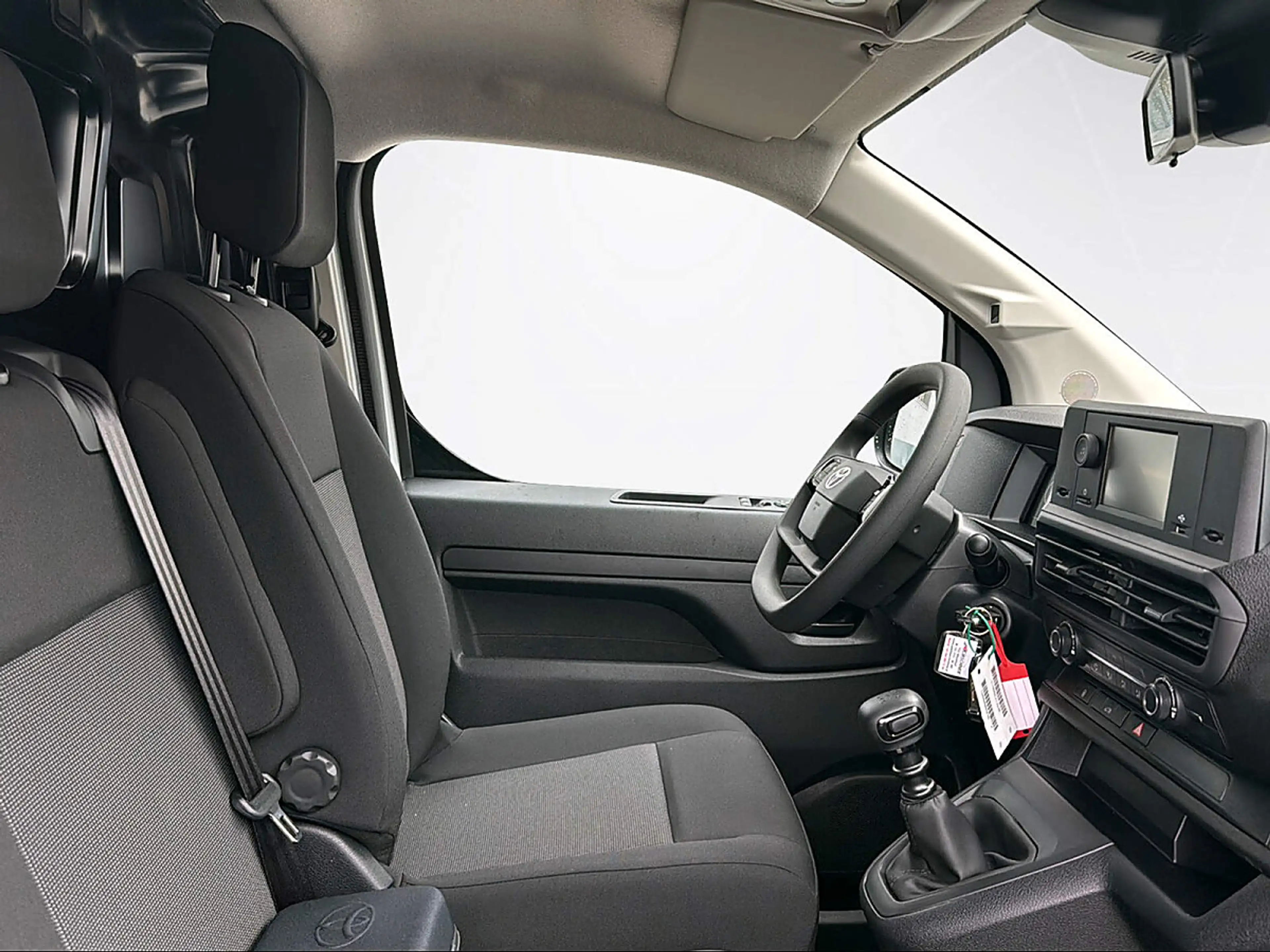 Toyota Proace Pro Ace 1,5 D 120 L1 Duty — photo 12