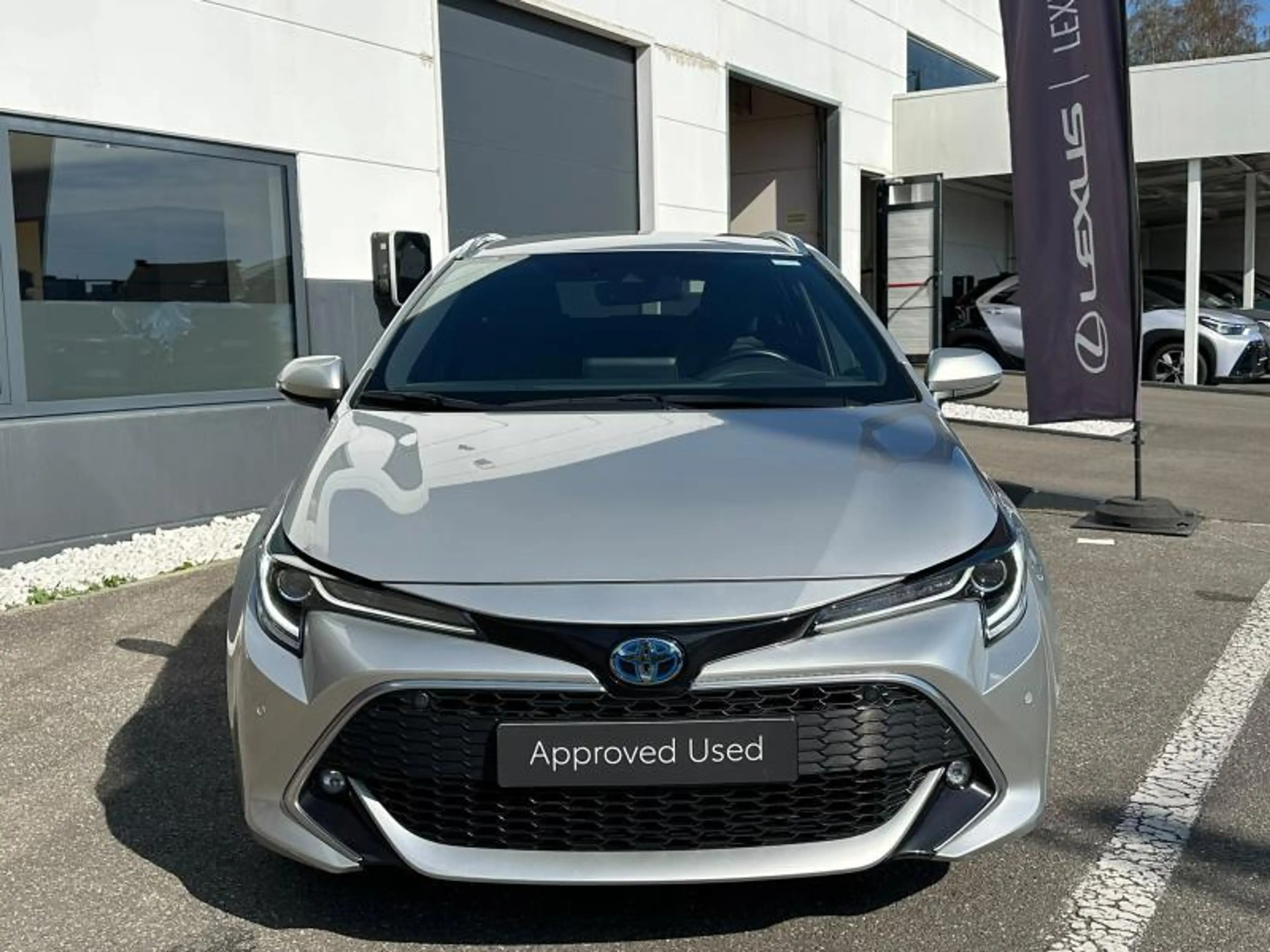 Toyota Corolla Premium — photo 2