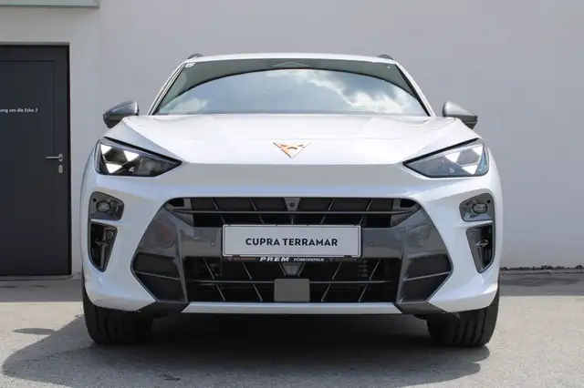 CUPRA Terramar 1.5 e-TSI 150 PS DSG mit megavoller Ausstattung!