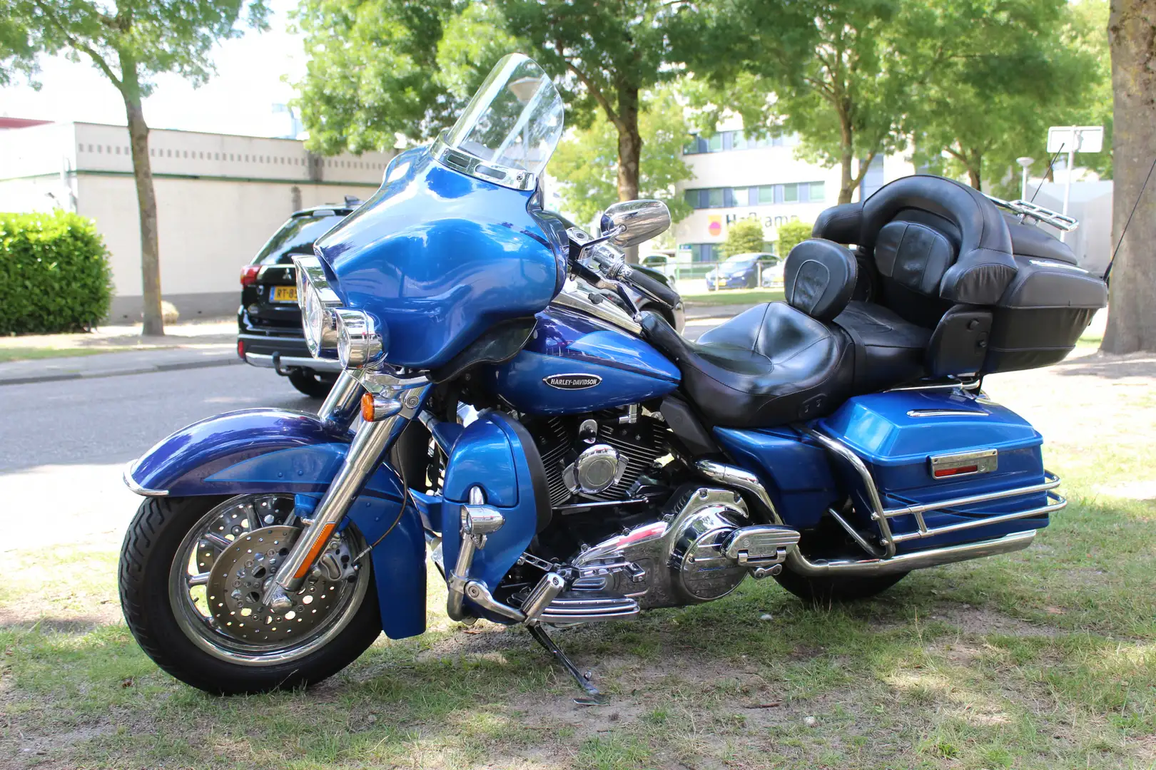 Harley-Davidson Electra Glide FLHTCU SE -2 Electra Glide CVO Azul - 2