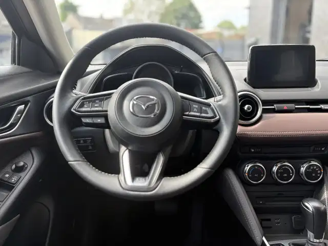 Mazda CX-3 view 13