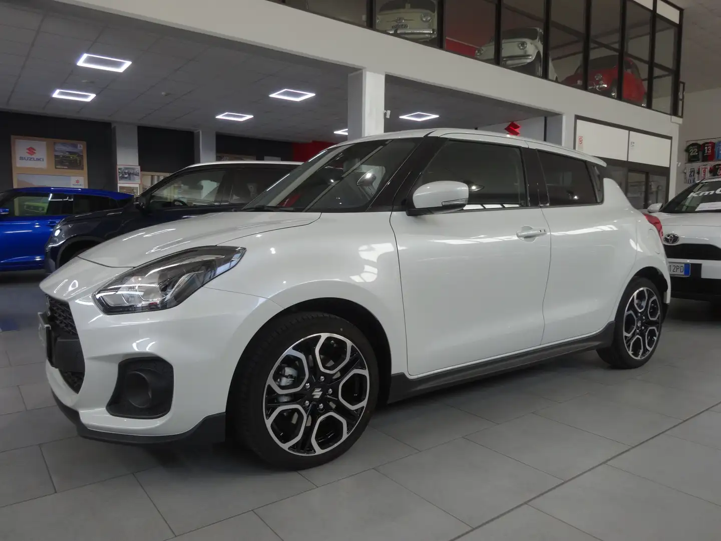 Suzuki Swift 1.4 Hybrid Sport 2wd Blanc - 2