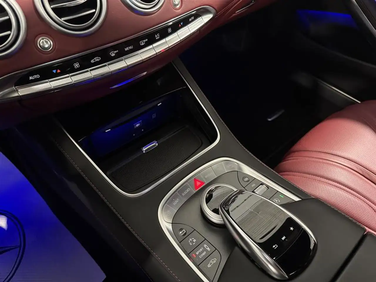 Mercedes-Benz S-Class photo Mercedes-Benz S-Class