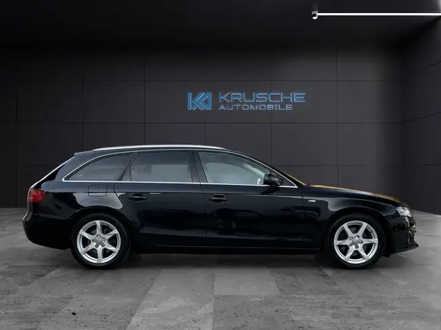 Audi A4 view 6