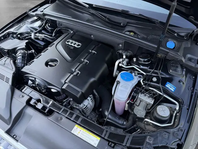 Audi A4 view 14