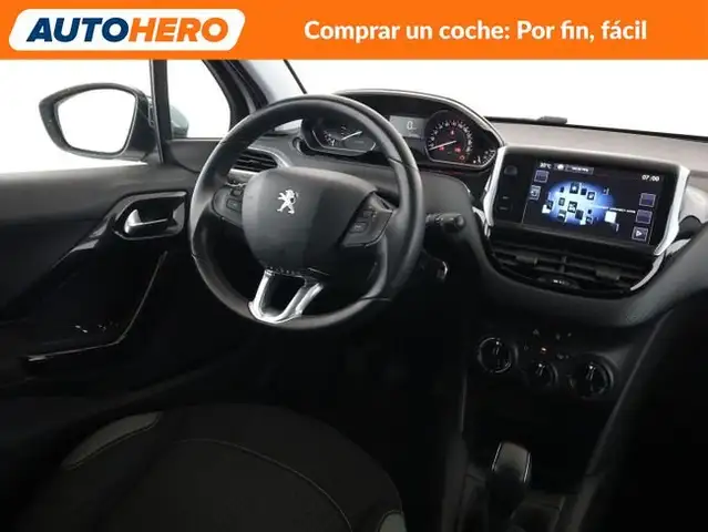 Peugeot 208 view 14