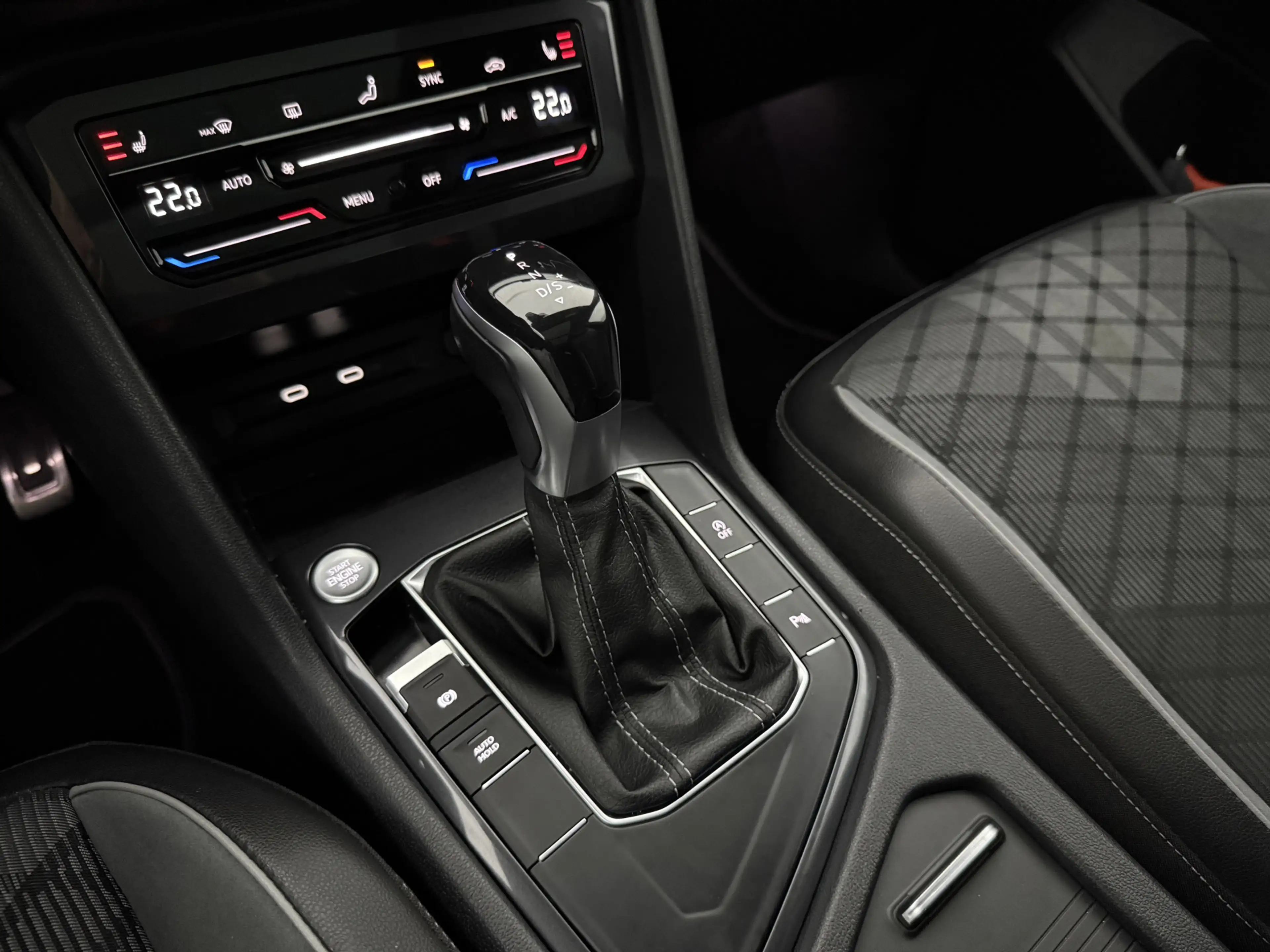 Volkswagen Tiguan Allspace 1.5 TSI R-Line Business+ 7p. | Pano | Camera | Sfe — photo 26