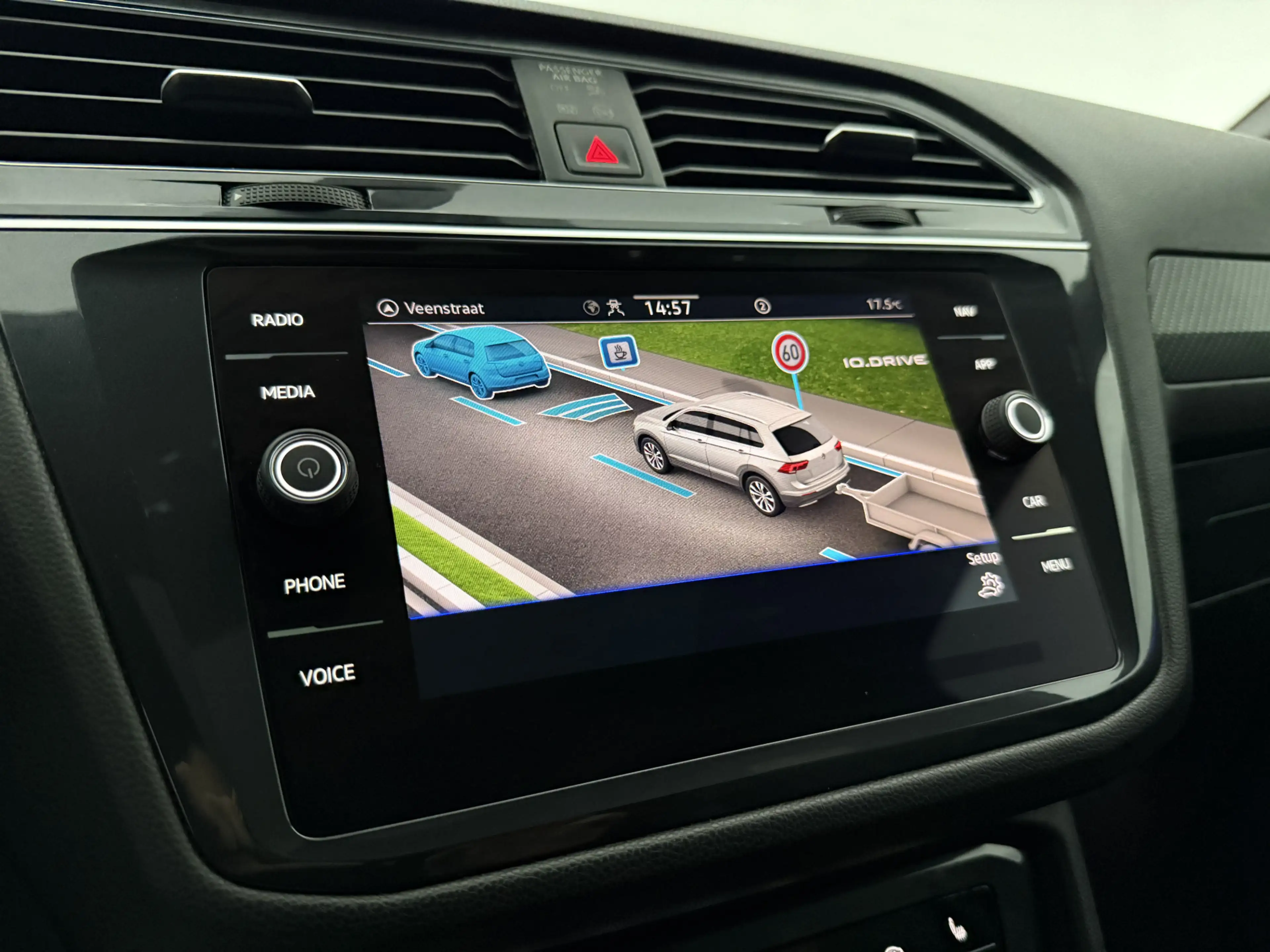 Volkswagen Tiguan Allspace 1.5 TSI R-Line Business+ 7p. | Pano | Camera | Sfe — photo 30