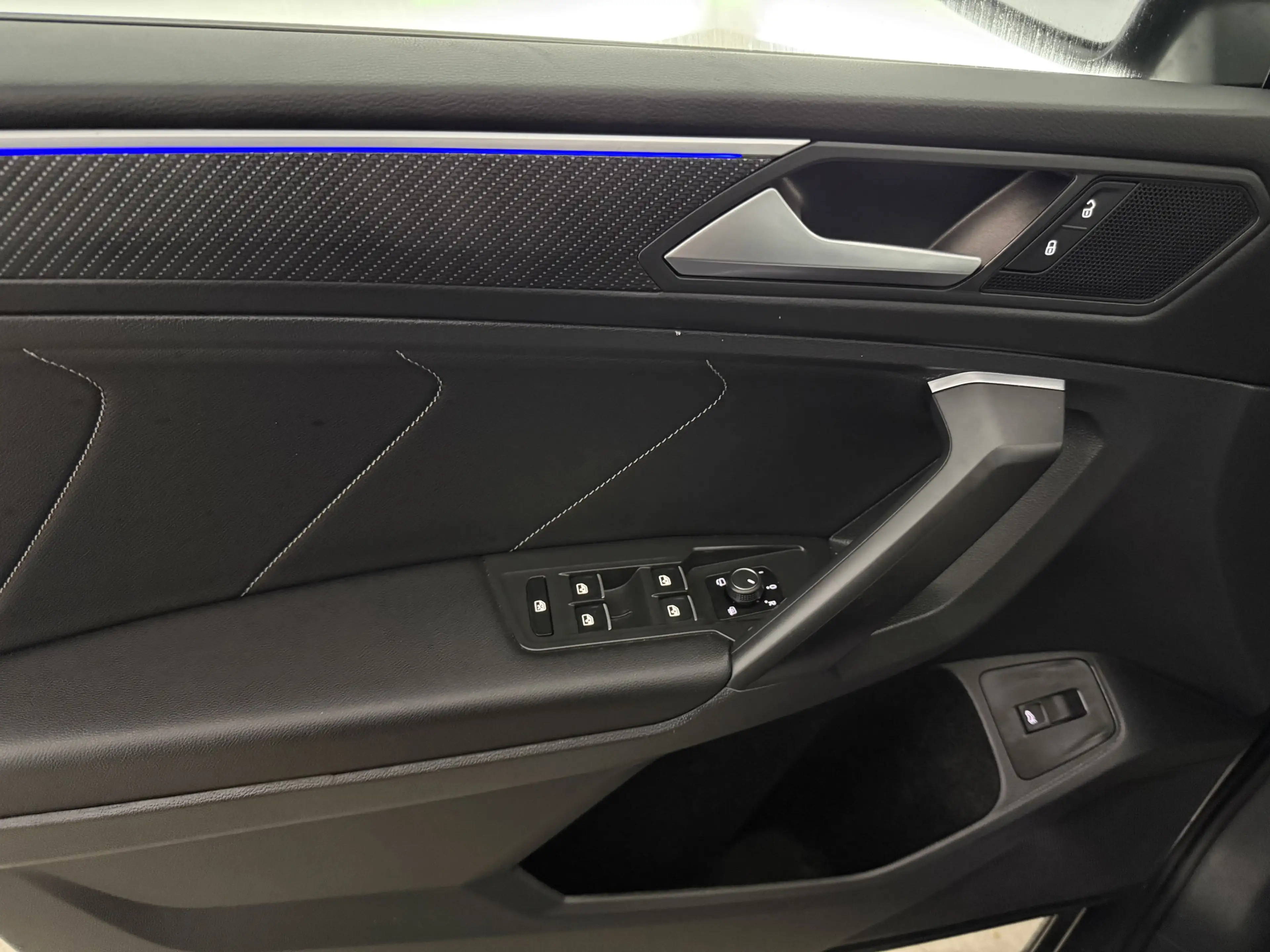 Volkswagen Tiguan Allspace 1.5 TSI R-Line Business+ 7p. | Pano | Camera | Sfe — photo 42