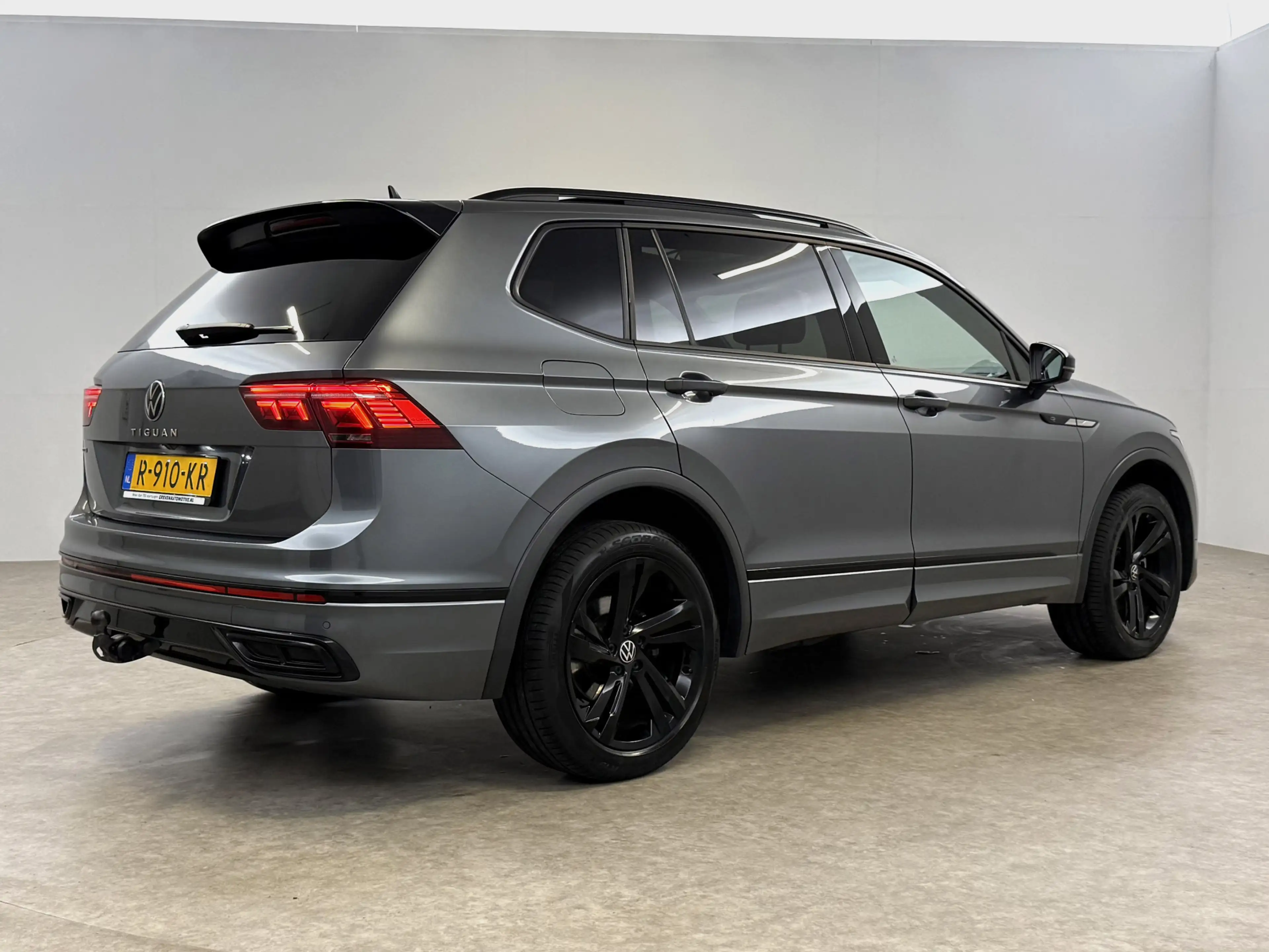Volkswagen Tiguan Allspace 1.5 TSI R-Line Business+ 7p. | Pano | Camera | Sfe — photo 12