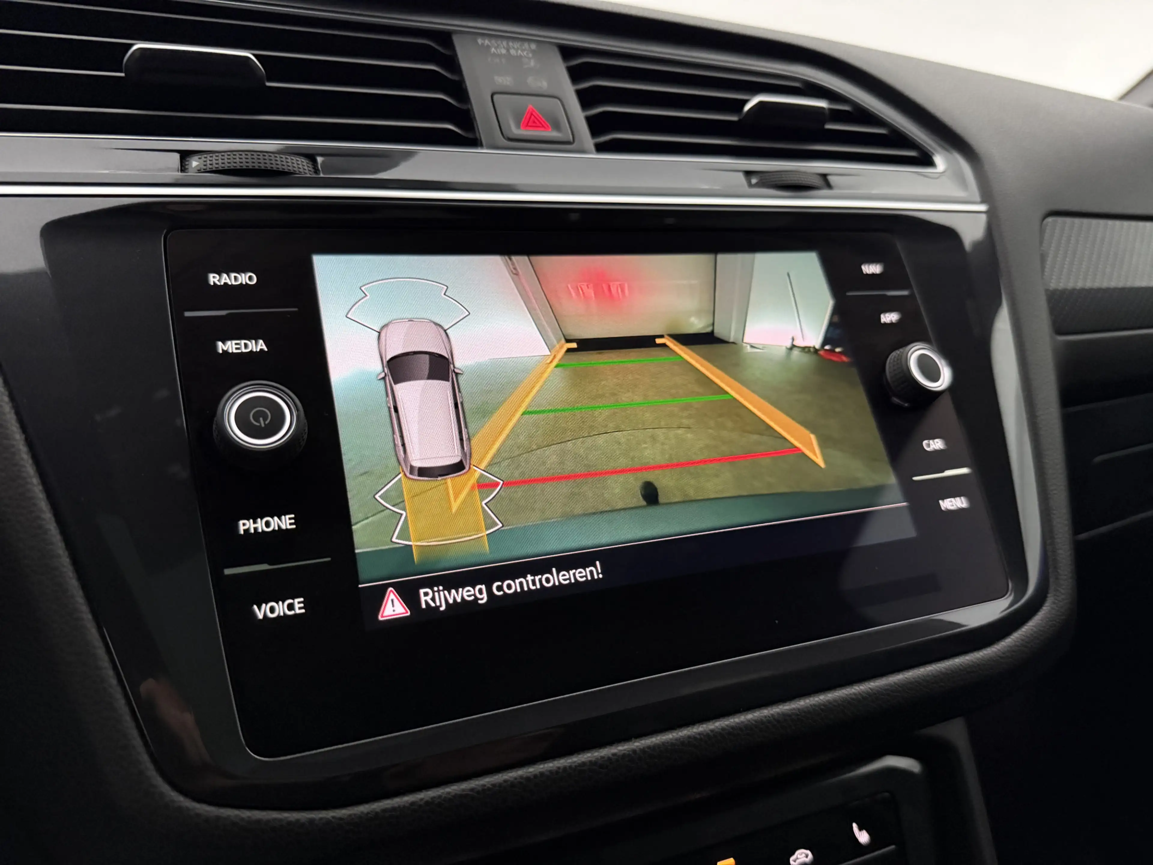 Volkswagen Tiguan Allspace 1.5 TSI R-Line Business+ 7p. | Pano | Camera | Sfe — photo 21