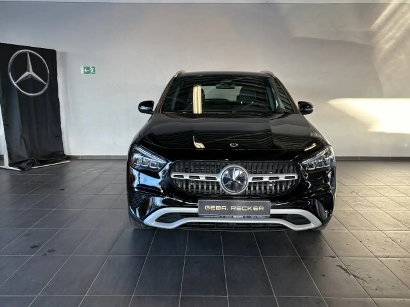 Mercedes-Benz GLA 200 GLA 200 Advanced MBUX NaviPremium LED Kamera DAB Schwarz - 2