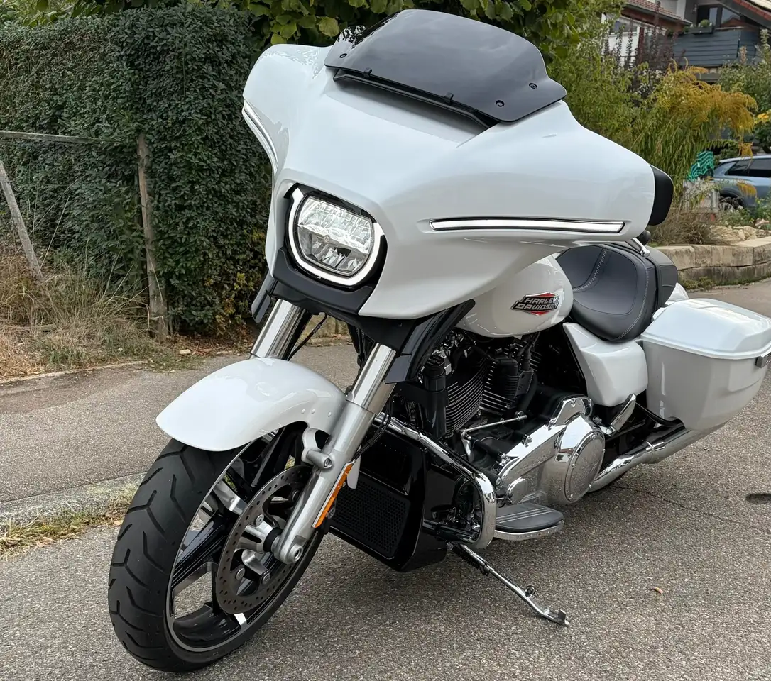 Harley-Davidson Street Glide