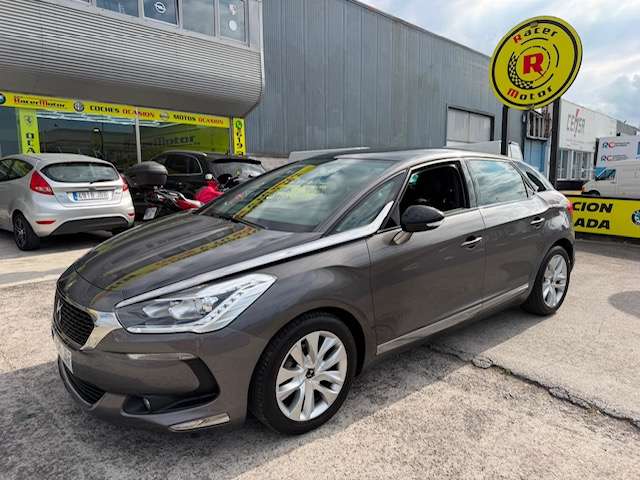 DS Automobiles DS 5 1.6BlueHDi S&S Style EAT6 120 - foto 1
