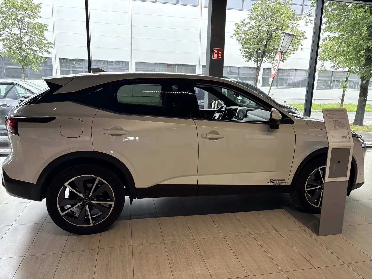 Nissan Qashqai 1,5 VC-T e-Power Tekna Blanco - 2