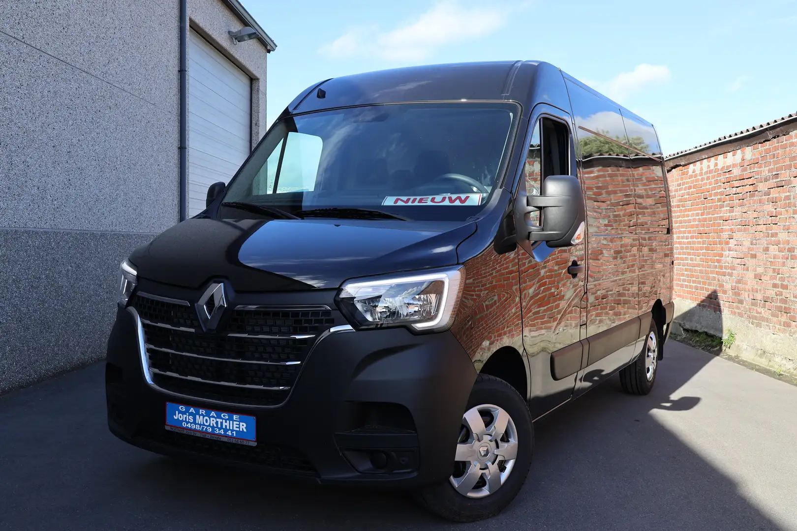 Renault Master L2H2 | NEW/VOORIN | TOPPER | BTW EX. €30.500,- Noir - 1