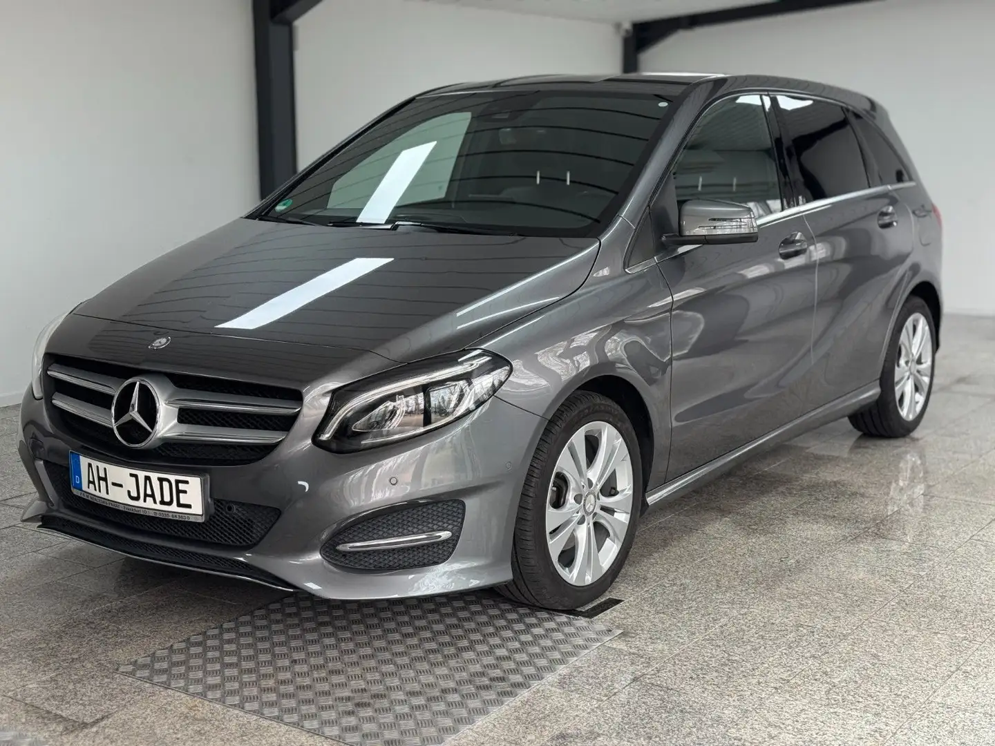 Mercedes-Benz B 220 *4Matic*Ambiente*AHK Gri - 2