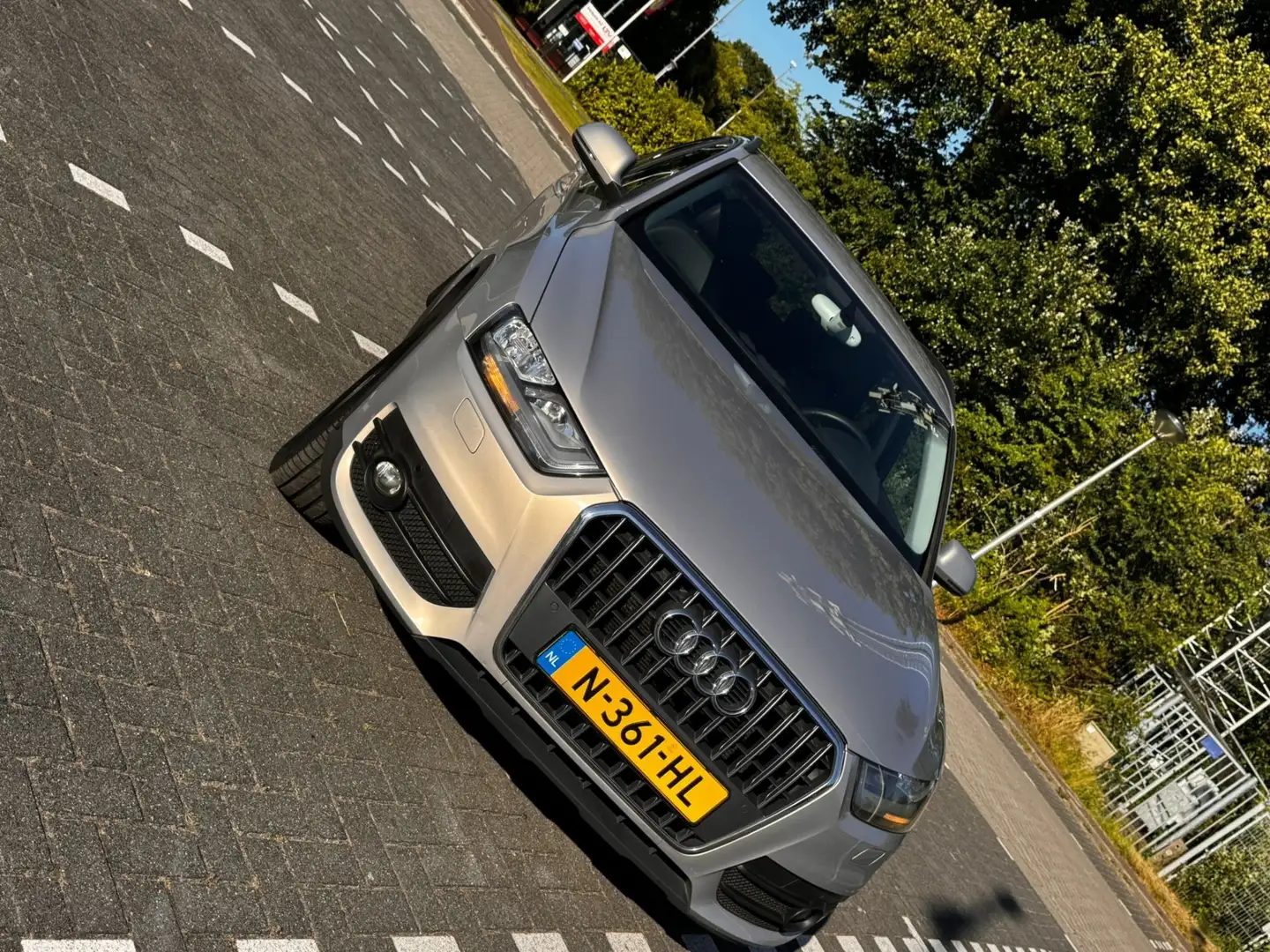 Audi Q3 1.4 TFSI cylinder on demand S tronic design - 2