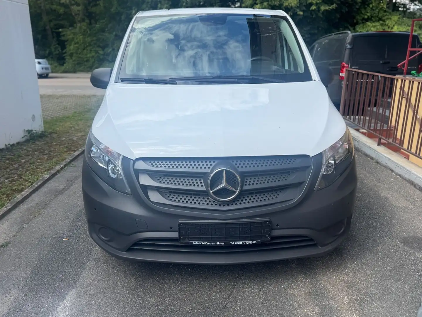 Mercedes-Benz Vito Kasten 109/110/111/114 CDI FWD Lang Weiß - 2