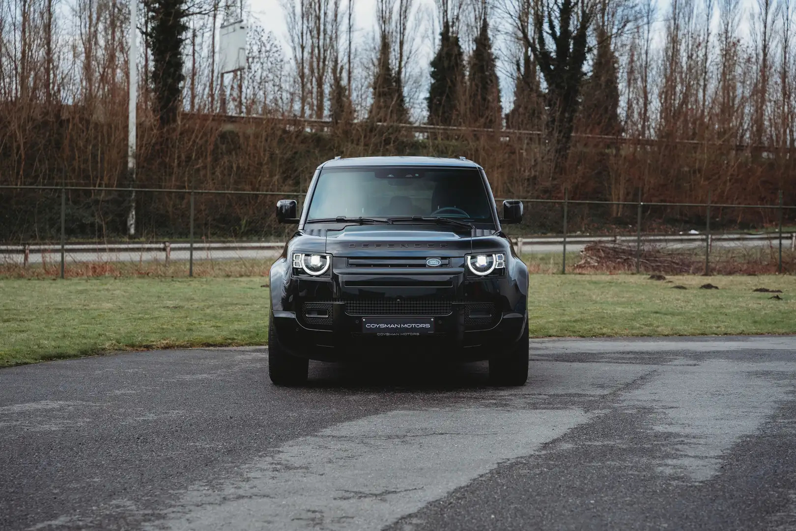 Land Rover Defender 110 P300e X-Dynamic SE /Pano/ACC/360°/Black Pack Schwarz - 2