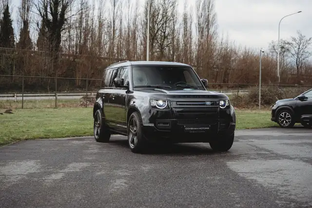 Land Rover Defender 110 P300e X-Dynamic SE /Pano/ACC/360°/Black Pack