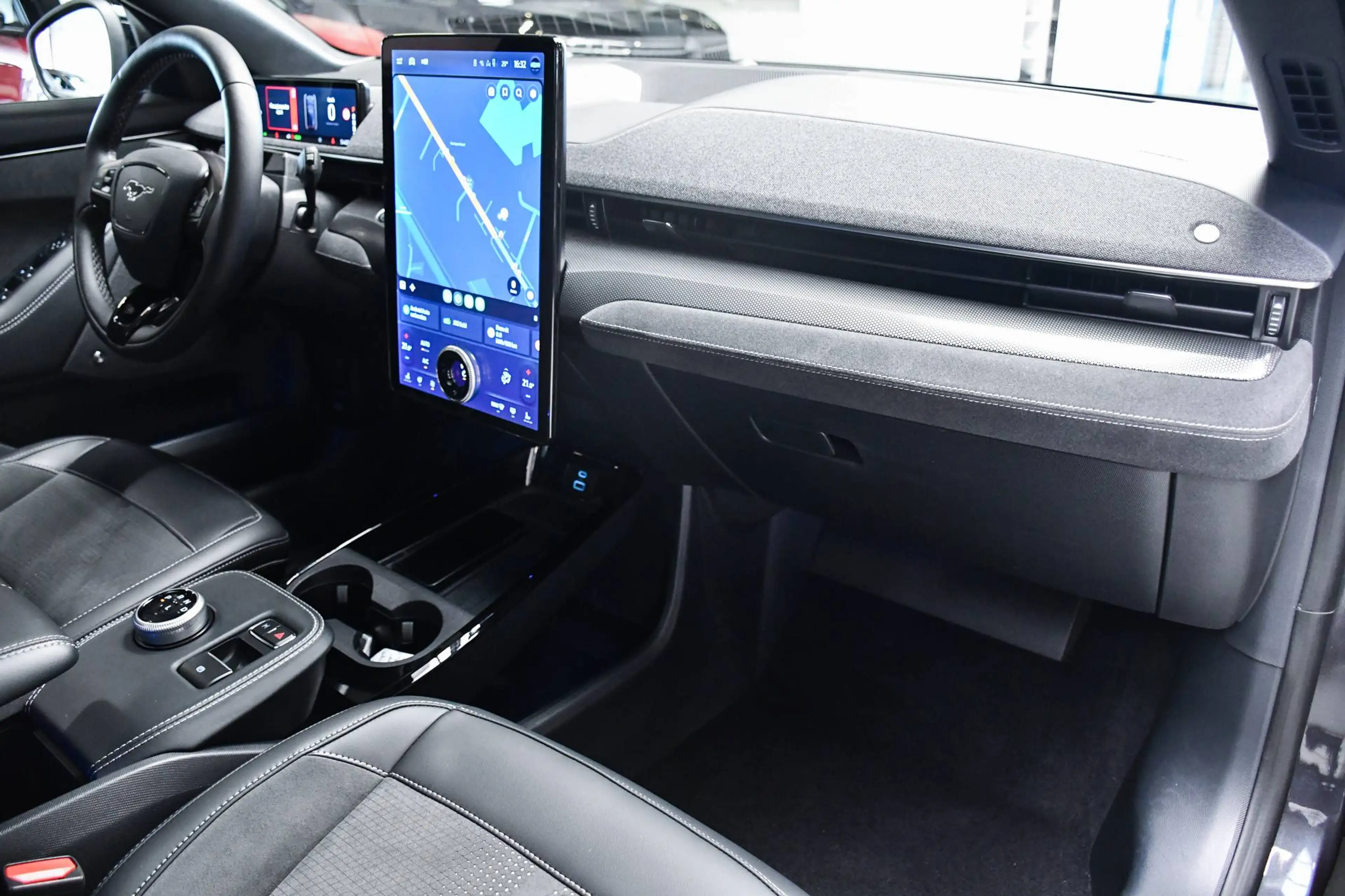 Ford Mustang Mach-E Mustang Mach-E 99 kWh AWD GT Extended Range GT 601PK - NAVIGATIE VIA SMARTLINK / CAMERA / ACC / BLIS — photo 7