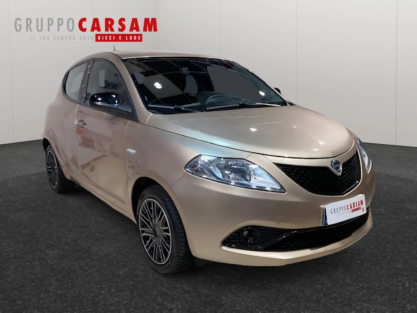 Lancia Ypsilon Ypsilon 1.2 69 CV 5 porte Gold Bronzo - 2