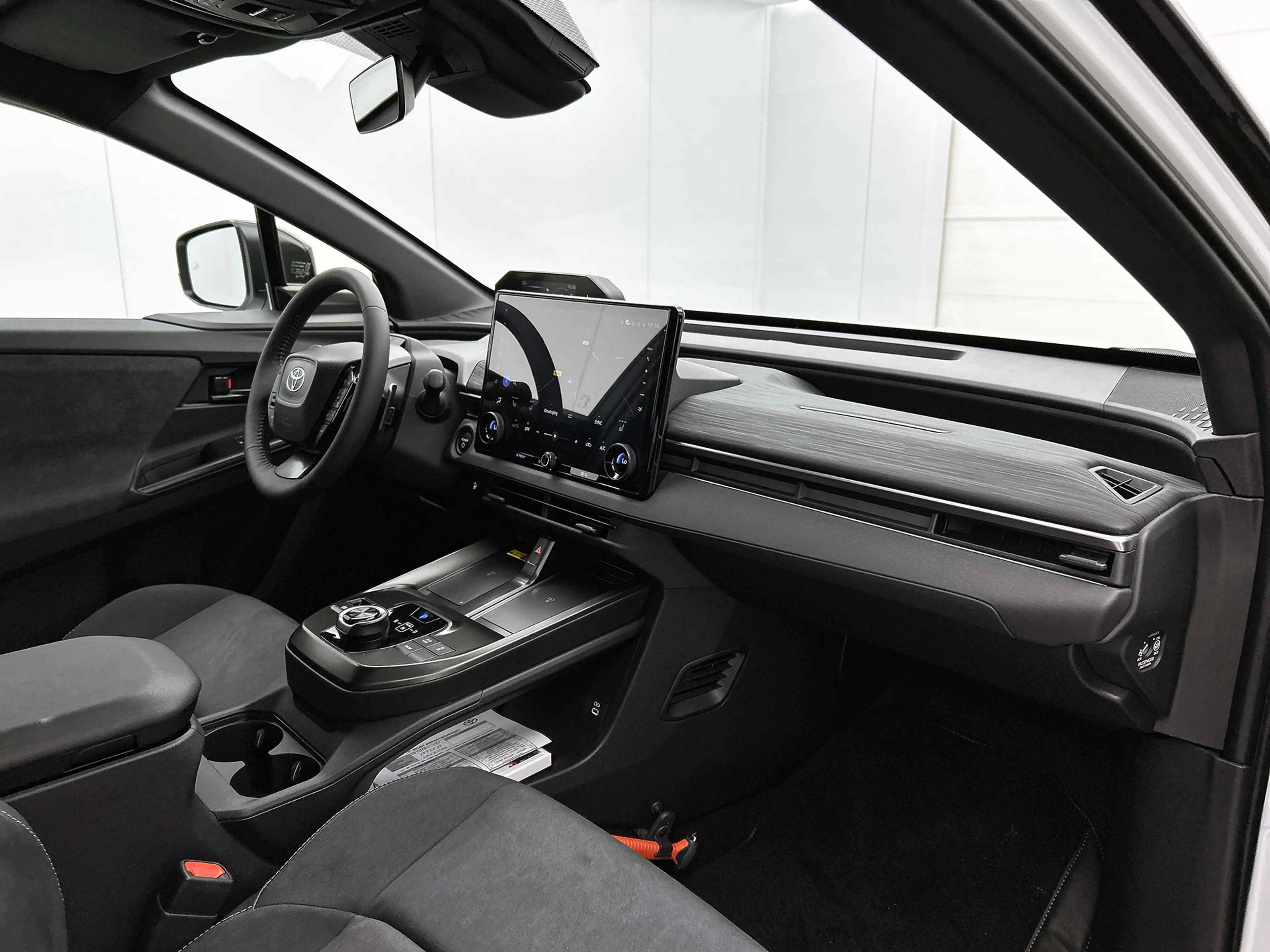 Toyota C-HR+ Executive AWD 77 kWh *EV-Deal* | Stoel en stuurwie — photo 7