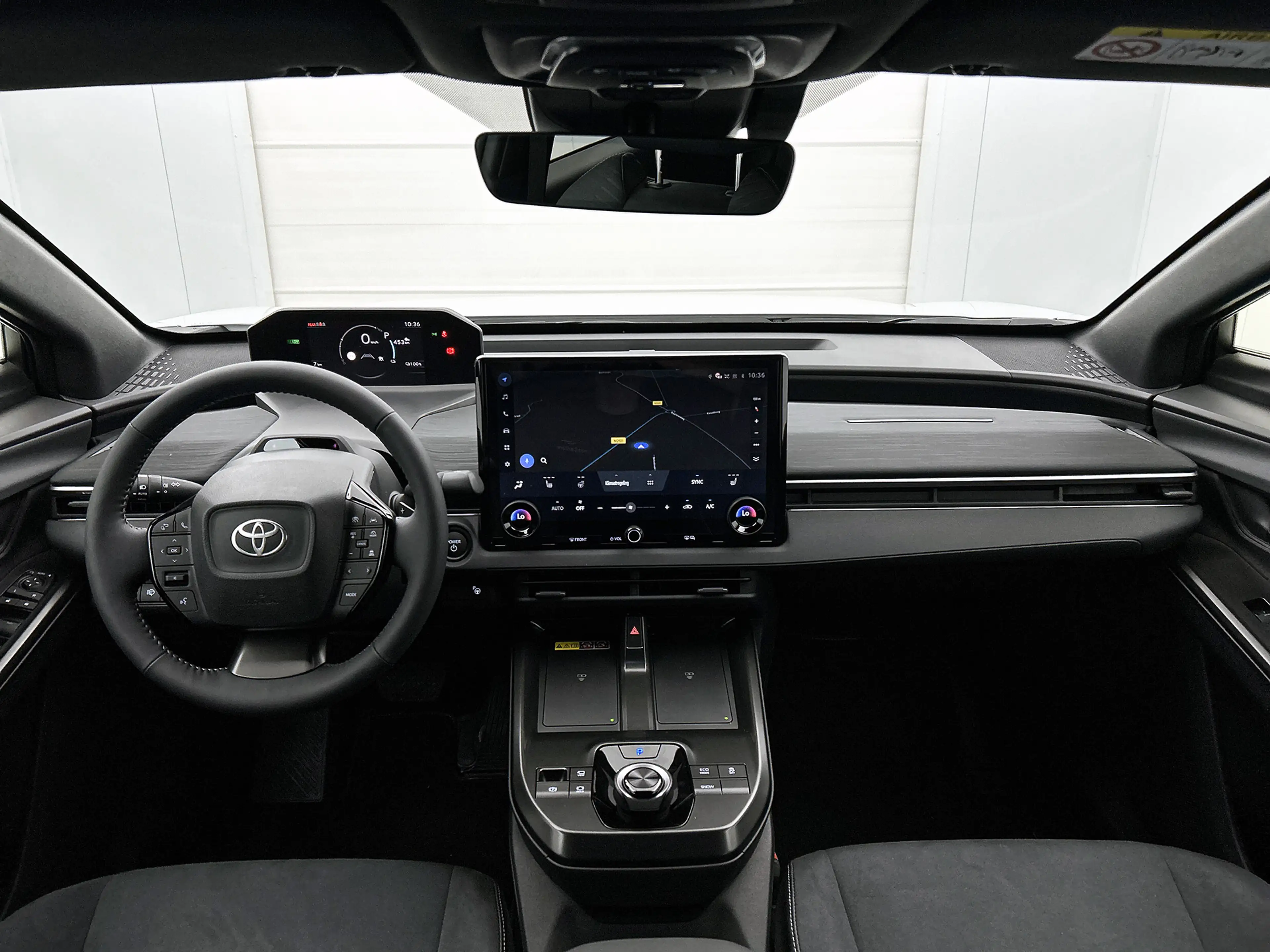 Toyota C-HR+ Executive AWD 77 kWh *EV-Deal* | Stoel en stuurwie — photo 5