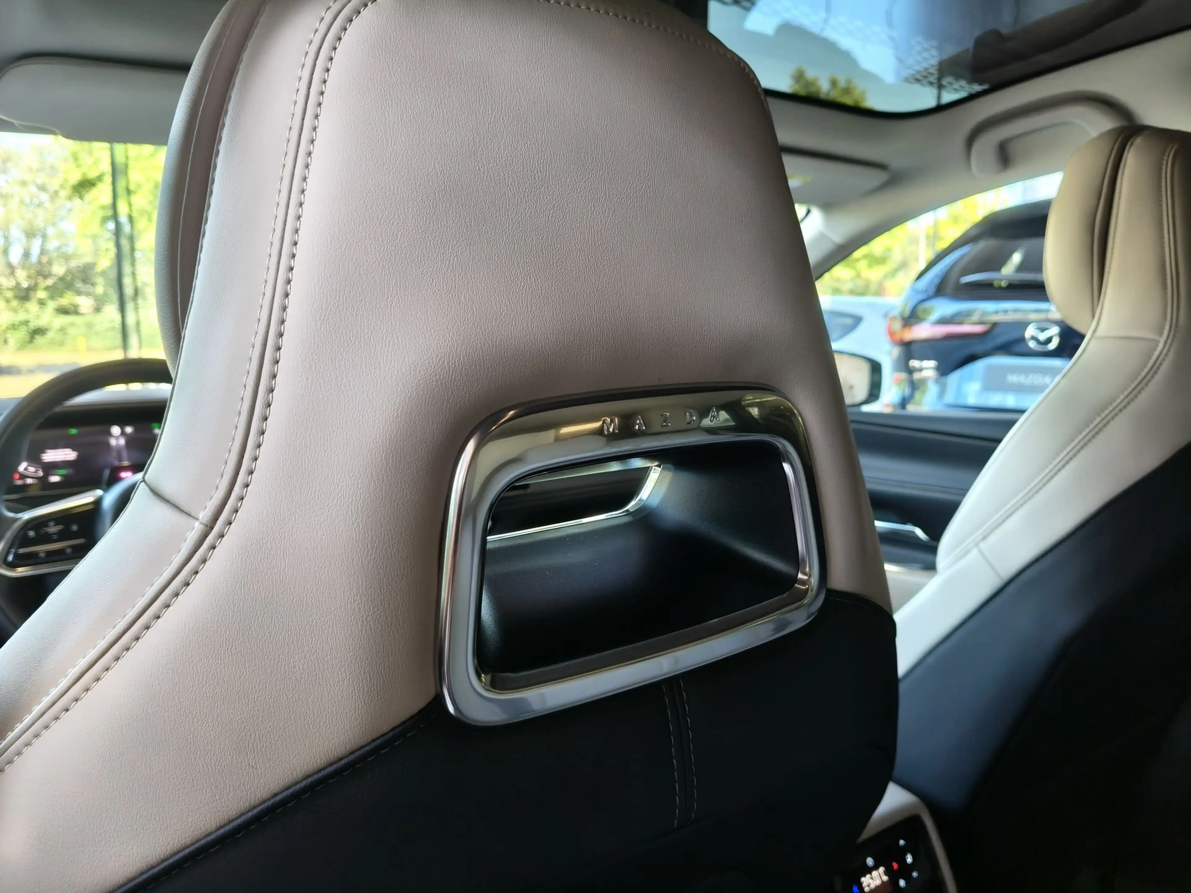 Mazda 6e TAKUMI EV 68,8KW 258hp — photo 14