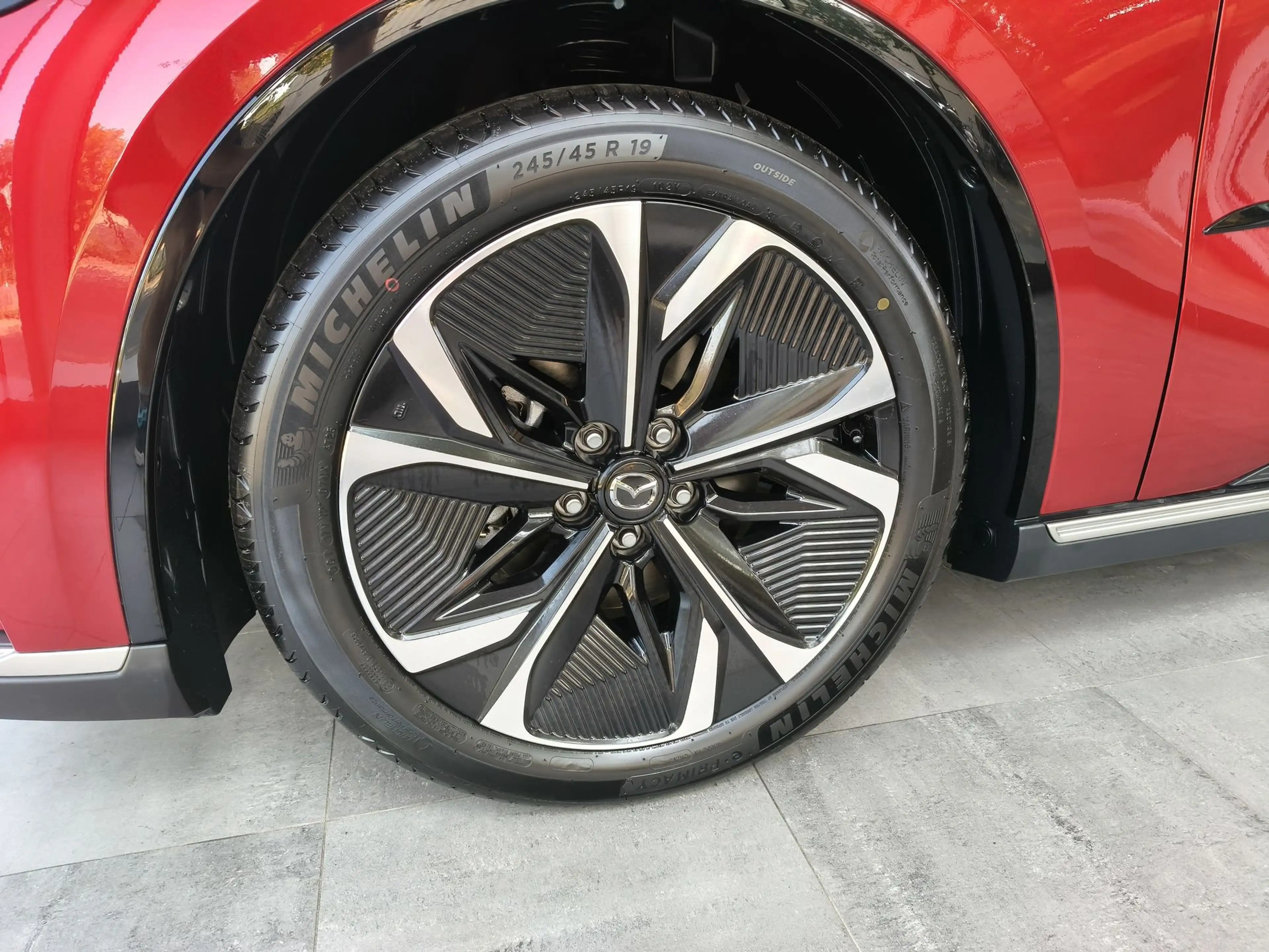 Mazda 6e TAKUMI EV 68,8KW 258hp — photo 8