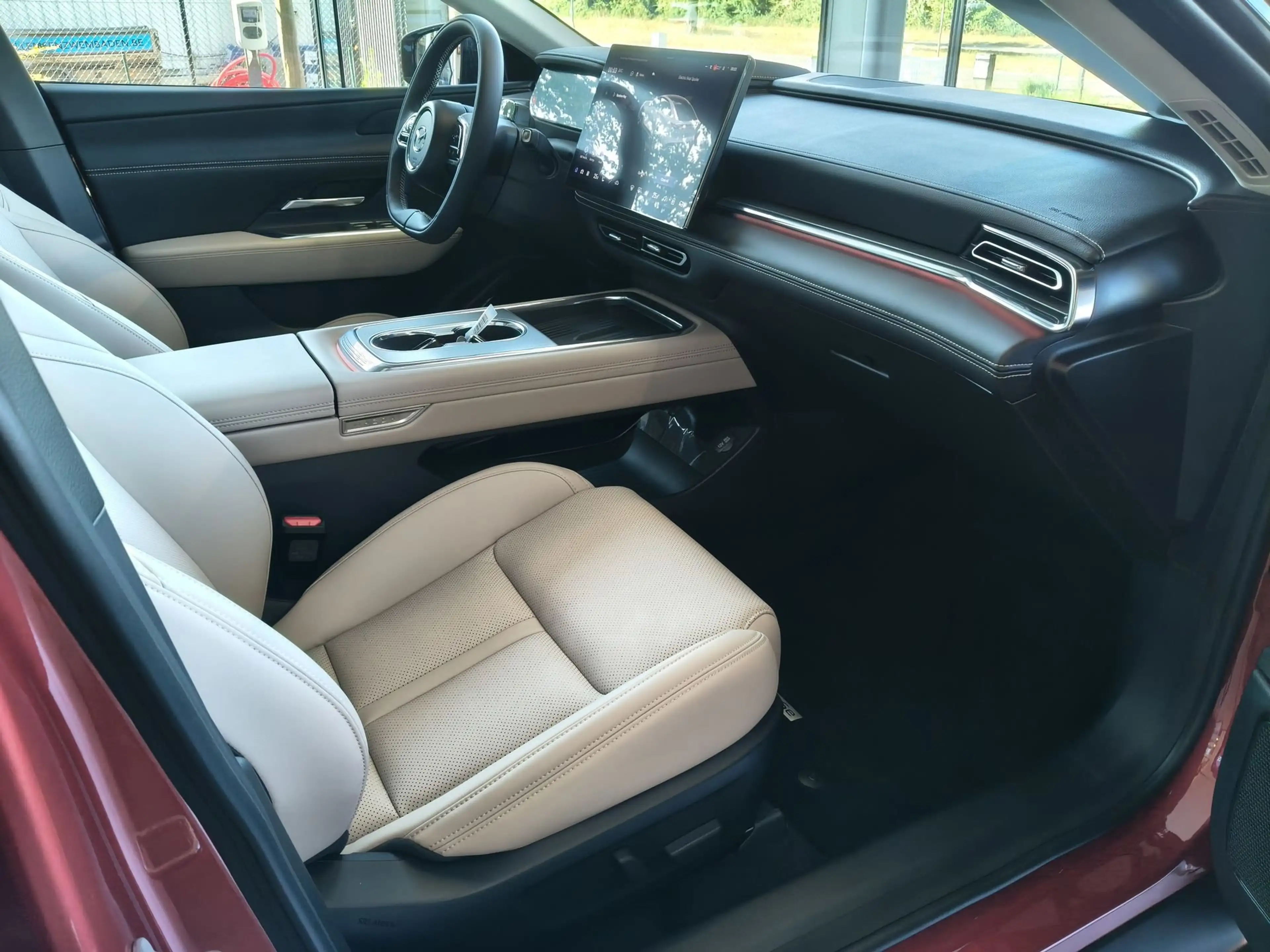 Mazda 6e TAKUMI EV 68,8KW 258hp — photo 15
