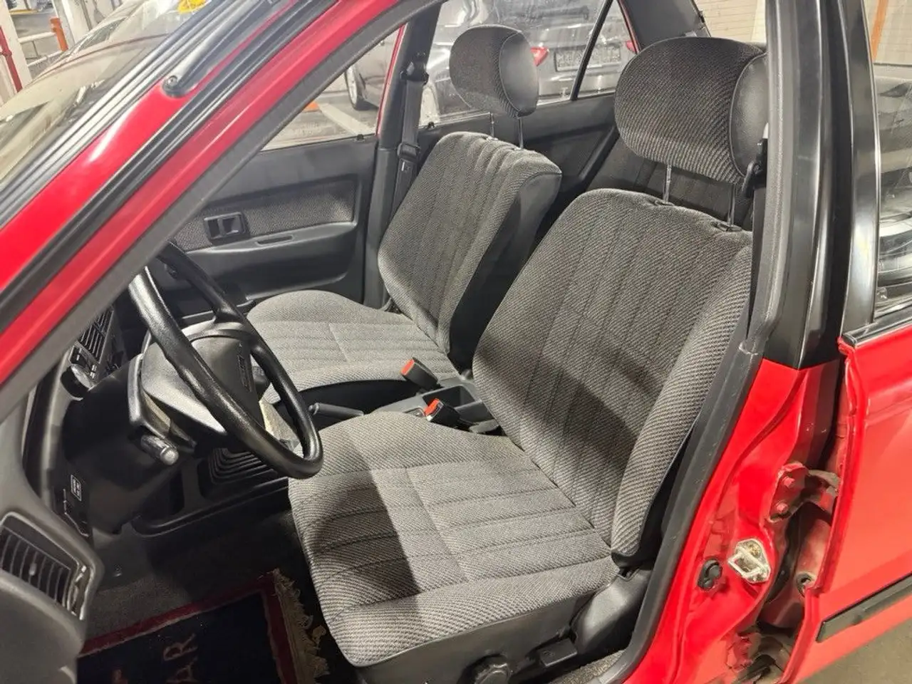 Toyota Corolla 1,2 XL orig. 32452 km, foto 11