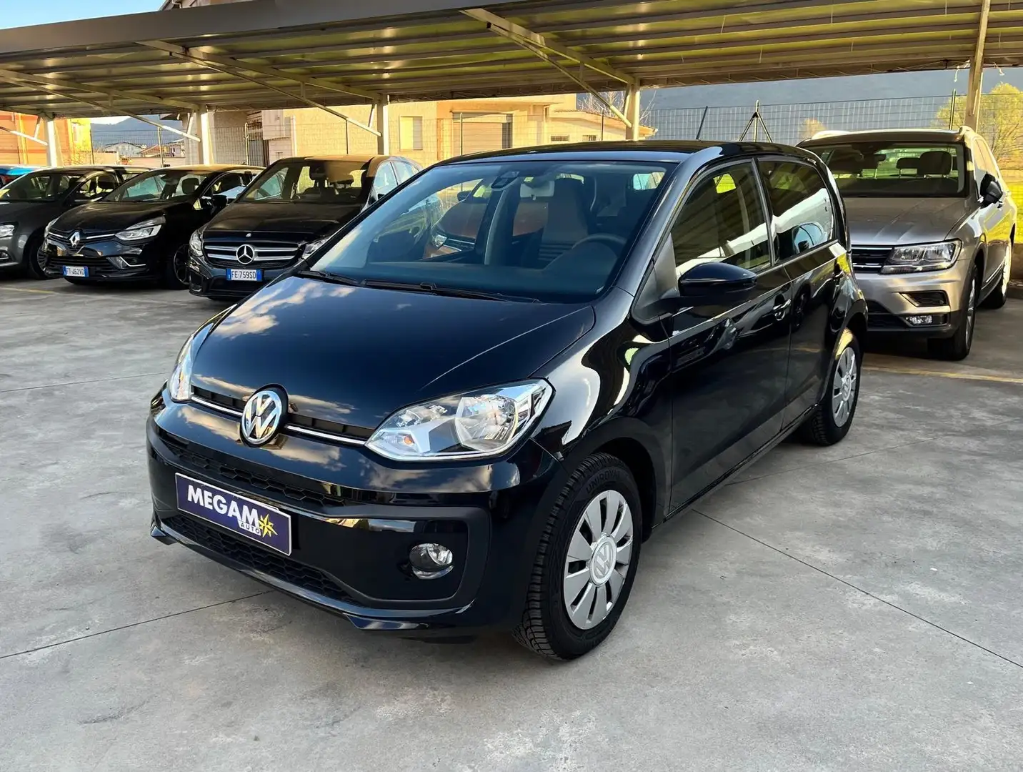 Volkswagen up! up! 5p 1.0 Move 60cv Nero - 1