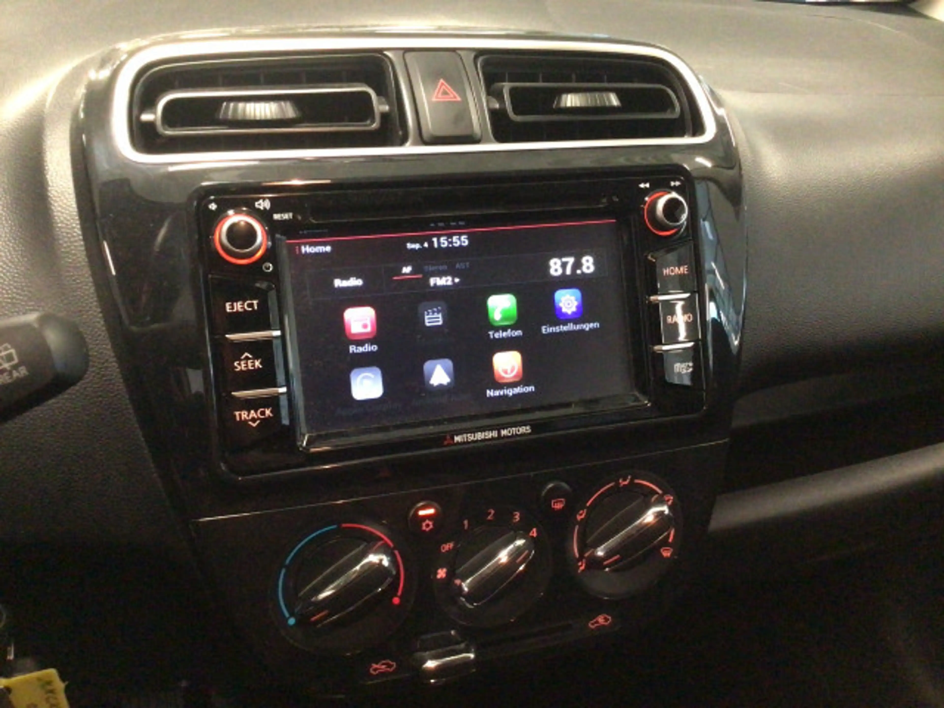 Mitsubishi Space Star Diamant Edition AUTOMATIK*UNFALLFREI*BLUETOOTH*SOMMER+WINTERREIFEN*TOP ZUSTAND — photo 8