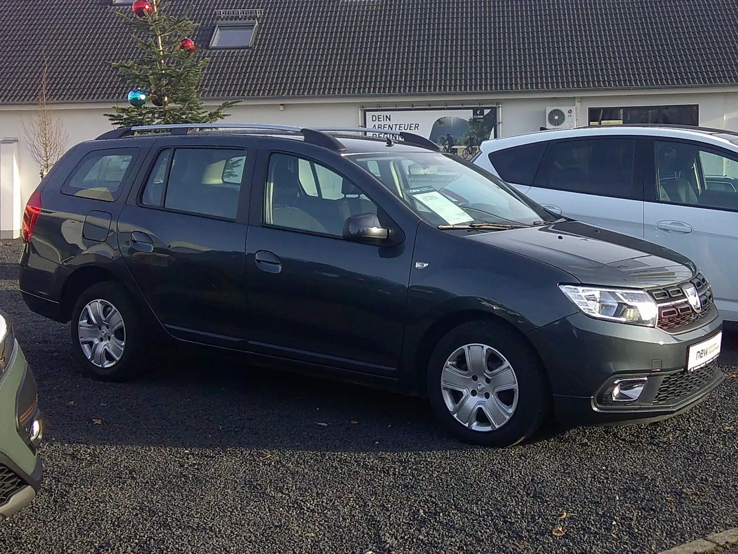 Dacia Logan MCV Laureate Grau - 2