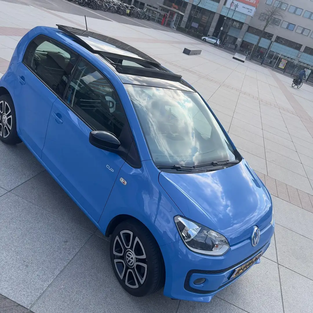 Volkswagen up! 1.0 high up CUP BlueM. Blauw - 1