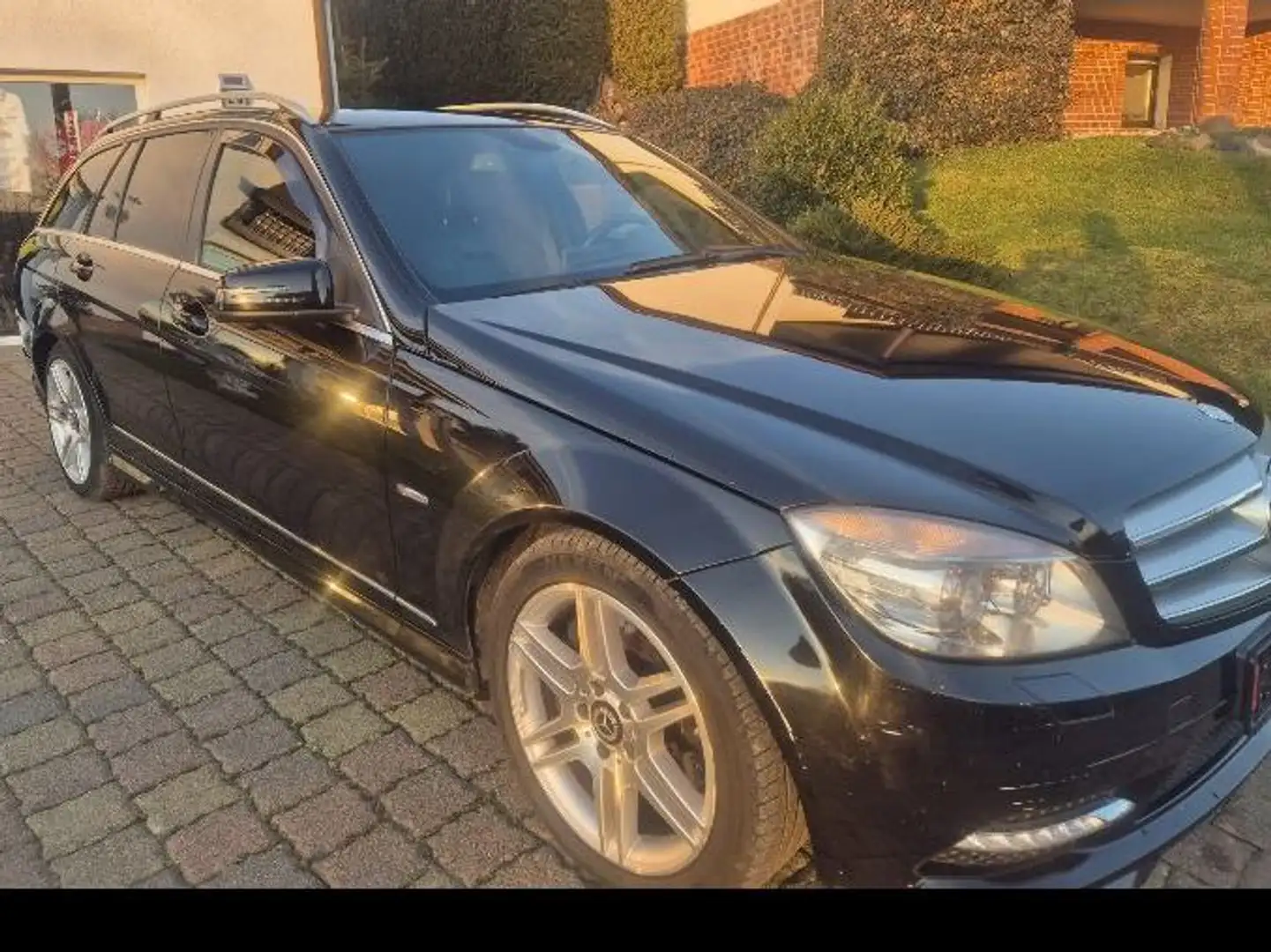 Mercedes-Benz C 350 C 350 T CDI DPF 4Matic 7G-TRONIC  Avantgarde AMG Schwarz - 2